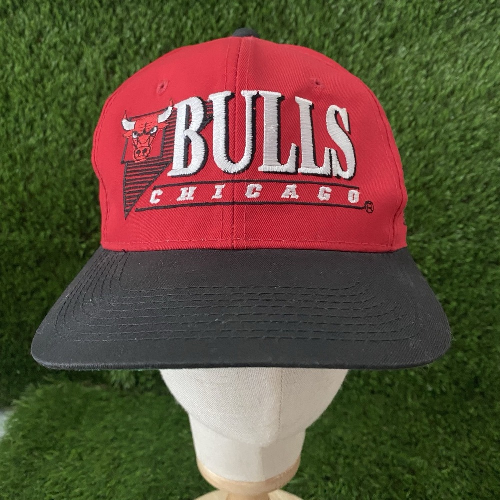 Vintage Chicago Bulls Youngan NBA Officially Licensed Snapback Hat Cap Rare‎